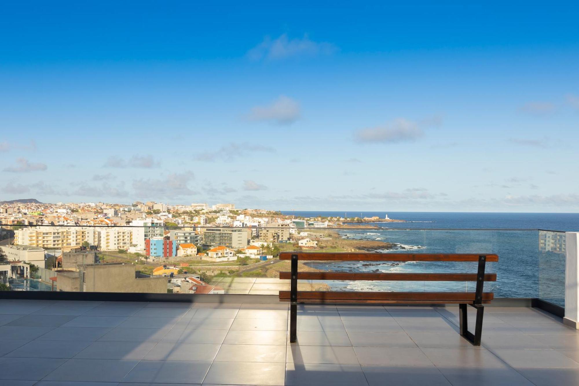 3 Bdr Aprt, Amazing Seaview, Rooftop Pool - Lcgr 普拉亚 外观 照片